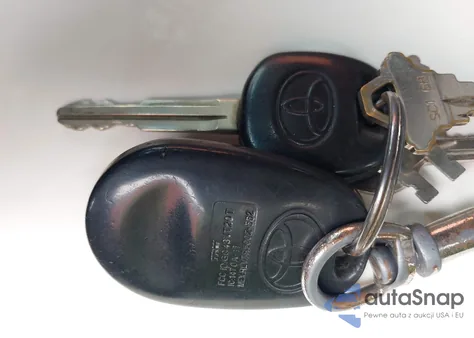 2017 Toyota Tundra Sr5 4.6L V8 from USA, damaged, VIN 5TFEM5F15HX113999